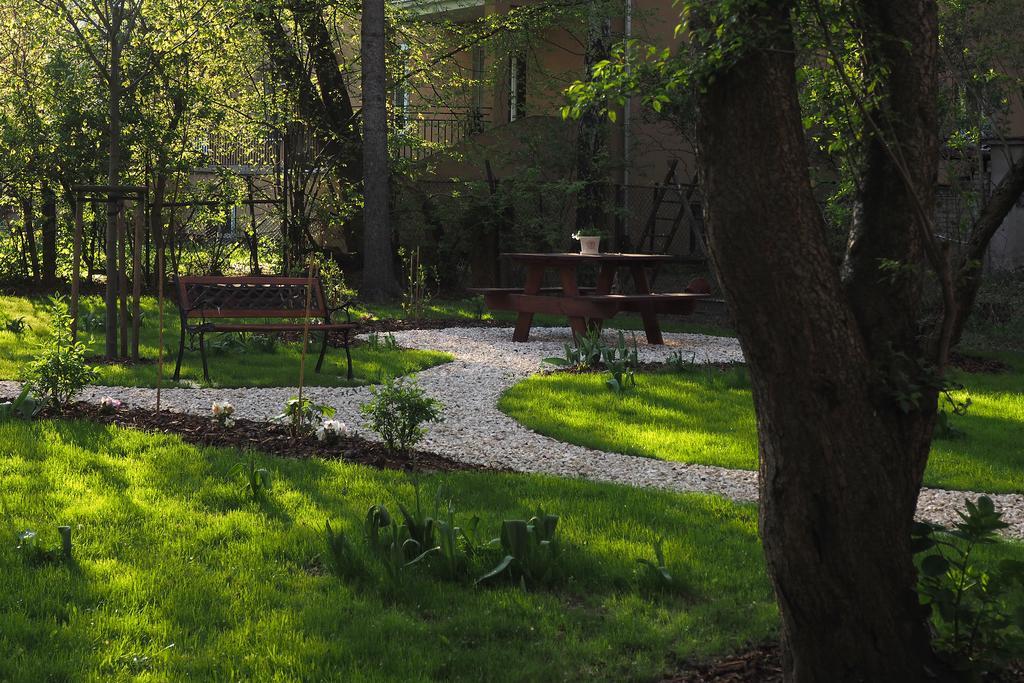 Adventura Hostel Warsawa Bagian luar foto
