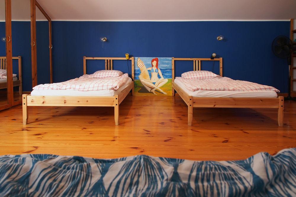 Adventura Hostel Warsawa Bagian luar foto
