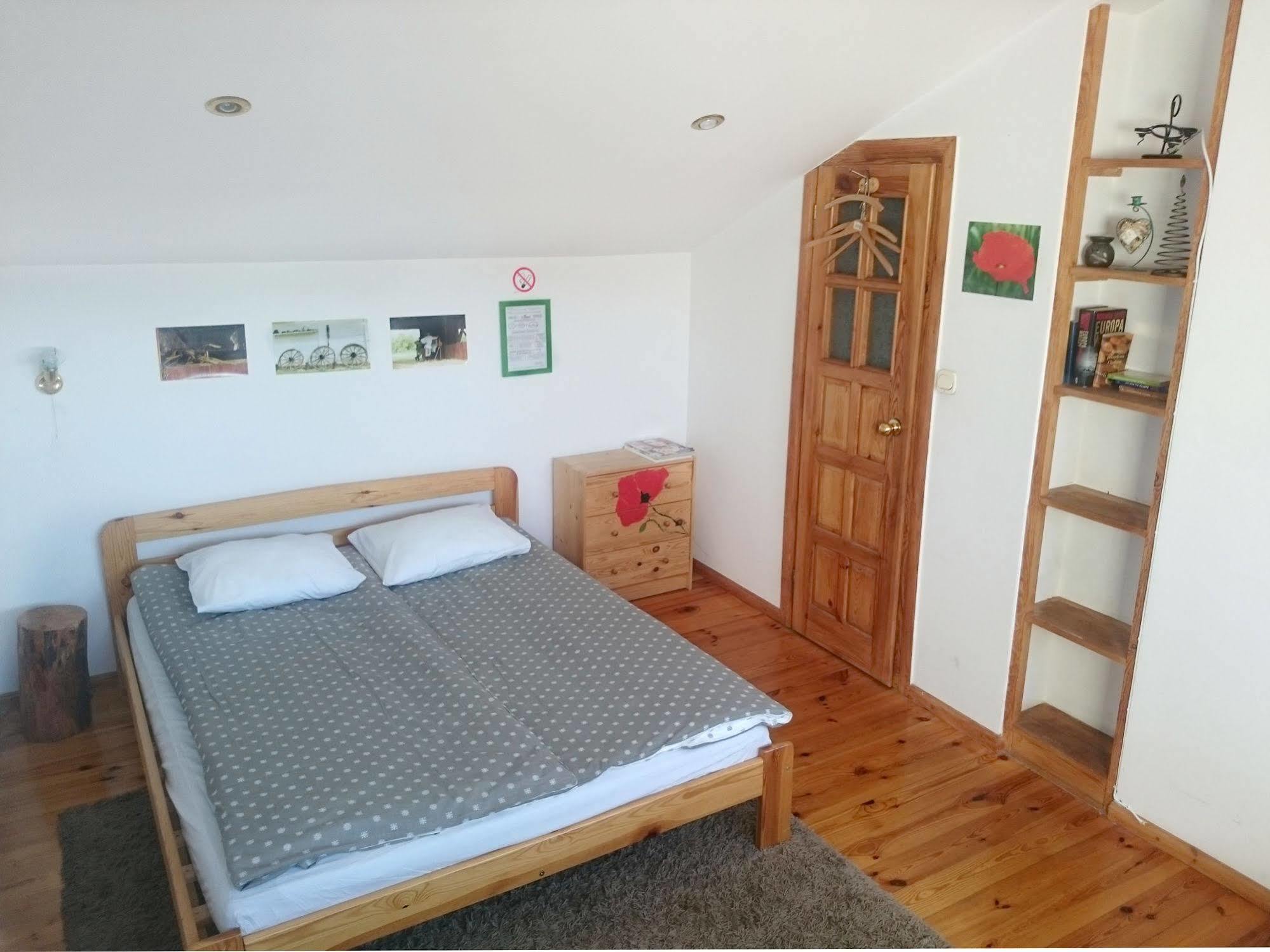 Adventura Hostel Warsawa Bagian luar foto