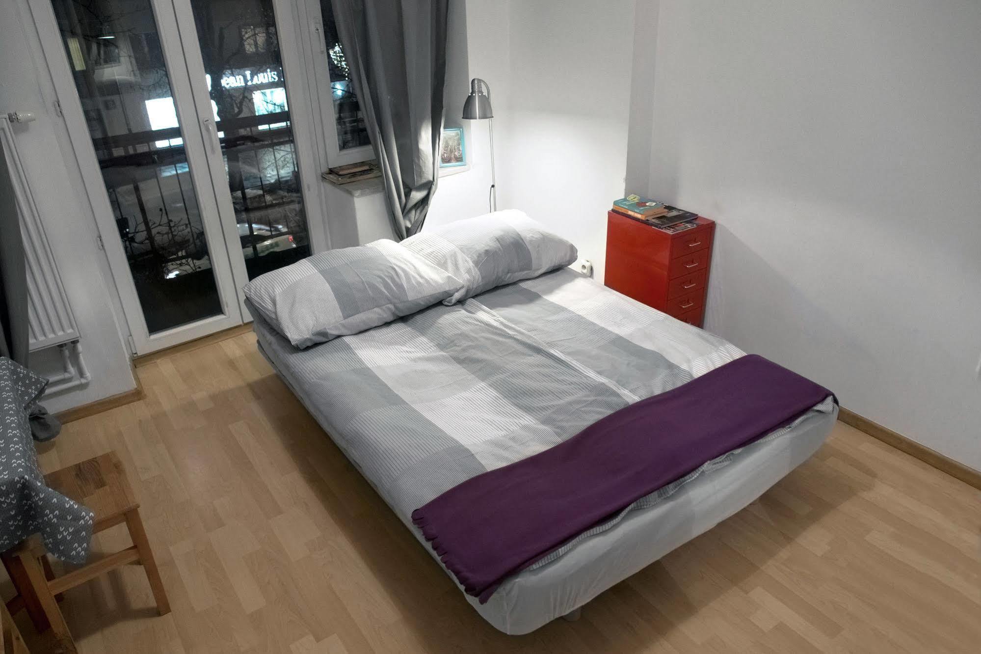 Adventura Hostel Warsawa Bagian luar foto