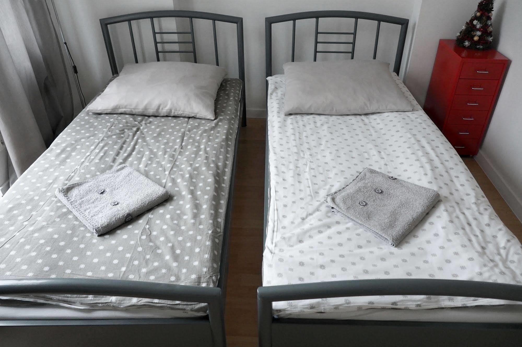Adventura Hostel Warsawa Bagian luar foto