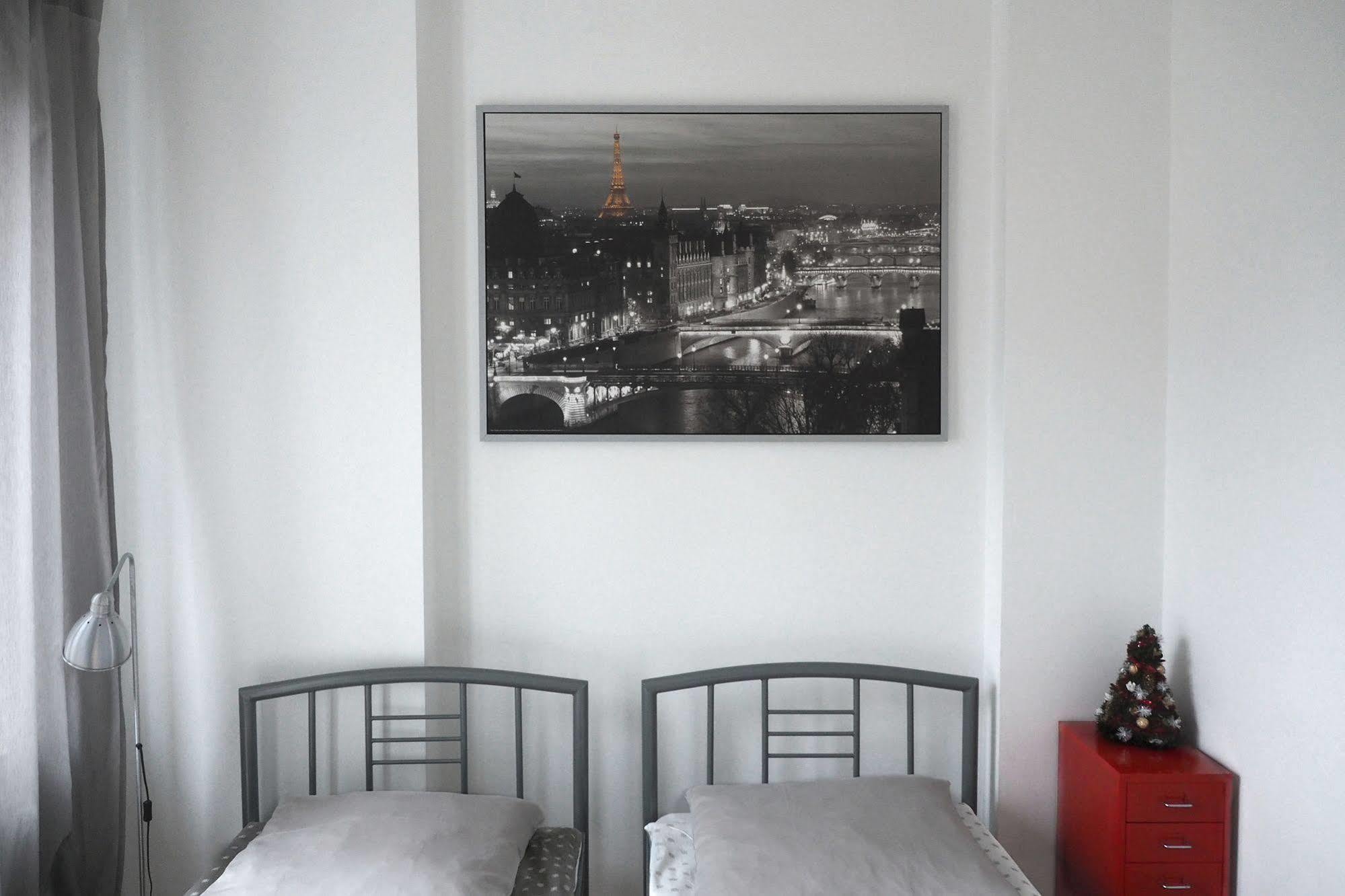 Adventura Hostel Warsawa Bagian luar foto